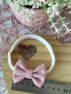 Presilha ou Faixinha | Laço Pequeno em Linho Serena | 1 unidade | acima 6 meses - Teteinha Baby & Kids