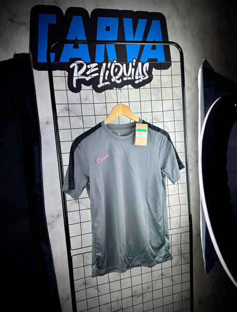 Camisa Nike Dri Fit infantil