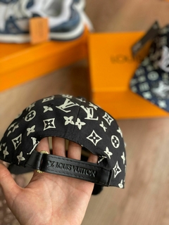 2X1 GORRAS LOUIS VUITTON ¡SUPER OFERTA! 1 DE REGALO en internet