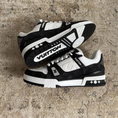 Imagen de COMBO IMPERDIBLE! ZAPATILLA LOUIS VUITTON + GORRA DE REGALO ¡SUPER OFERTA!