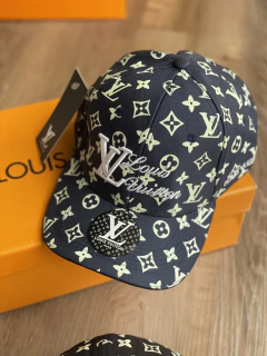 COMBO IMPERDIBLE! ZAPATILLA LOUIS VUITTON + GORRA DE REGALO ¡SUPER OFERTA! - comprar online