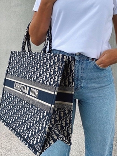 Bolso Tote Christian Dior - comprar online
