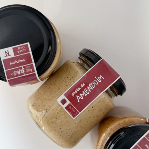 Pasta de amendoim com coco - aprox. 210g
