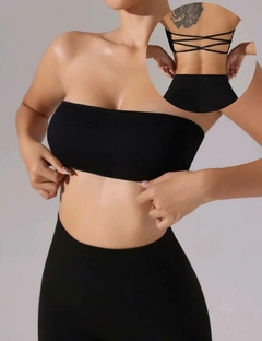 Strapless abertura trasera