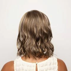 Briar - El Mundo de las Pelucas