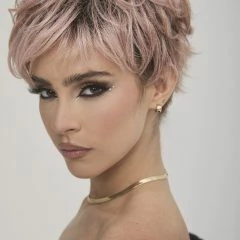 Luca - El Mundo de las Pelucas