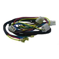 Chicote Completo Guerra Conjunto Lanterna Traseira Dir / Esq