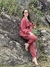 CALCA SLOUCHY CINTURA ALTA EM BLEND DE VISCOSE VERMELHO ESCURO - Flavia Ferrer