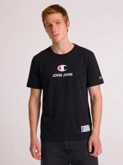 CAMISETA JOHN JOHN x CHAMPION RG COLLAB PRETA