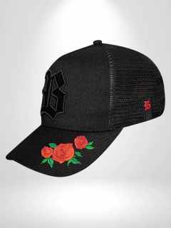 BONÉ BLCK SNAPBACK TRUCKER EDITION ROSES BLACK