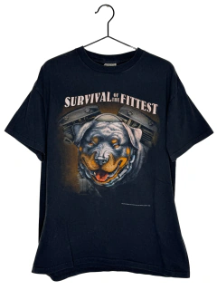 Remera Vintage Survival of The Fittest Rottweiler