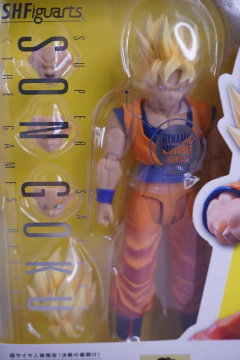 Figura BanDai SHFiguarts Super Saiyan Son Goku "The Games Begin" - comprar online