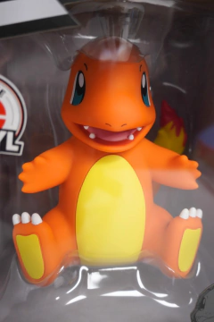 Figura Pokemón Select Charmander XL - comprar online