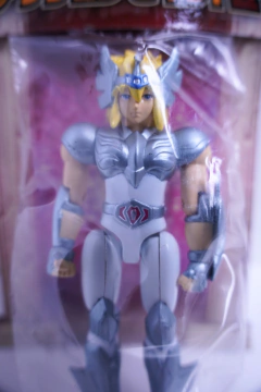 Figura Banpresto Los Caballeros del Zodíaco Cygnus Hyoga Myth Cloth Japón - comprar online