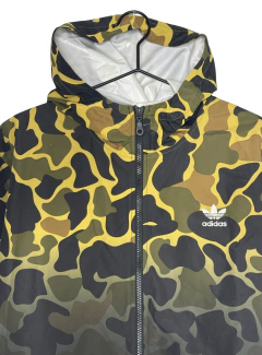 Rompevientos Adidas Originals Degrade Camo en internet