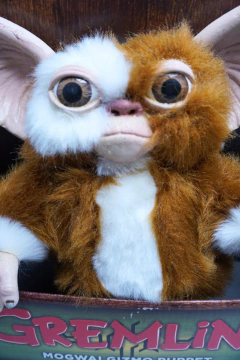 Figura Trick Or Treat Studios Gremlins Mogwai Gizmo Puppet en internet