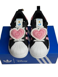 Adidas x Disney Adifom Superstar 360 Alicia en el País de las Maravillas - Buenos Dealz 