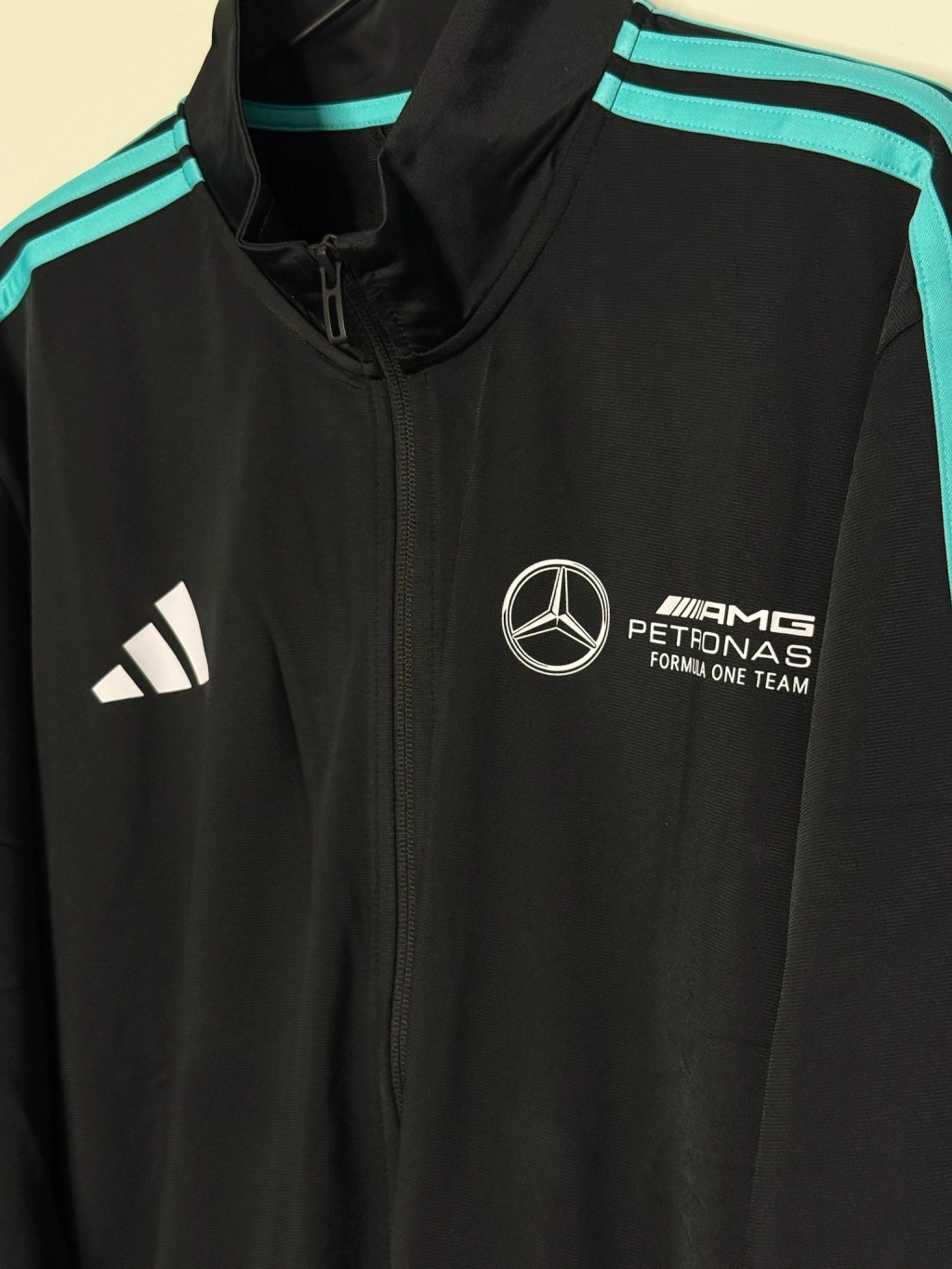 Campera Adidas x Mercedes - amg petronas formula one team dna full zip hoodie