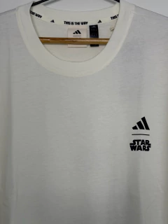 Imagen de Remera Adidas x Star Wars Mandalorian Crema