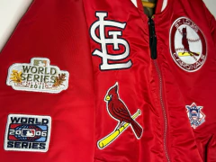 Campera Bomber Reversible Alpha Industries x St. Louis Cardinals en internet