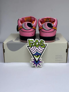 Nike Dunk SB Low The Powerpuff Girls Bombón
