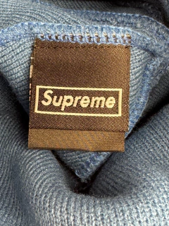 Beanie Supreme x New Era Logo Índigo en internet