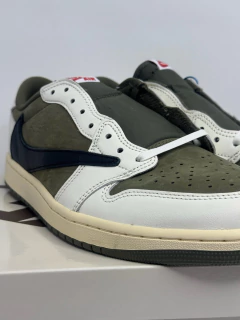 Air Jordan 1 Retro OG Low Cactus Jack Travis Scott Olive en internet