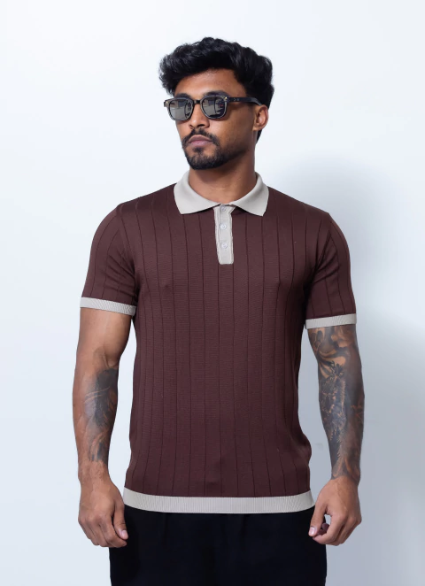 POLO CANELADA MARROM GOLA