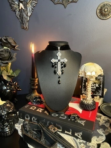 GARGANTILLA VIKTORIA BLACK - comprar online