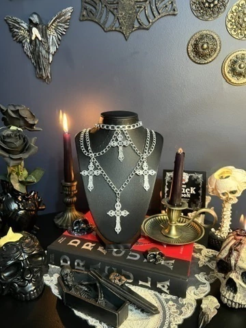 COLLAR CONJURATION - comprar online