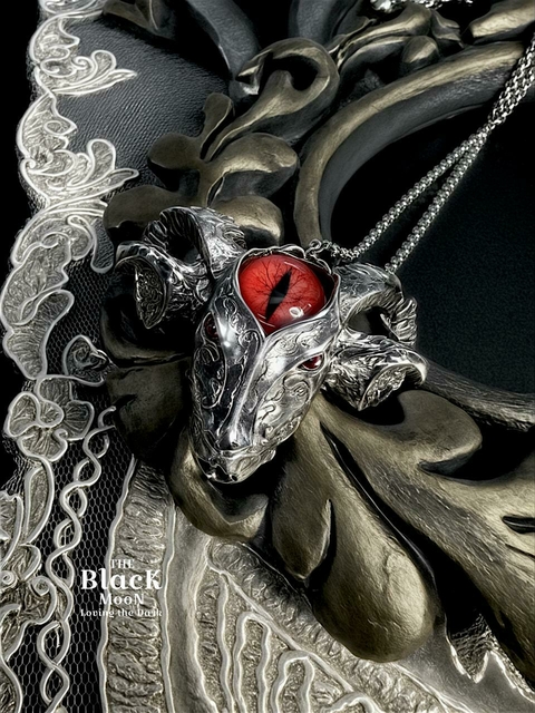 COLLAR CABRA EVIL