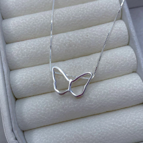 Gargantilha Borboleta