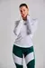 Calza deportiva de mujer con estampa en color blanco, diseño original y moderno , ideal para el gimnasio.

