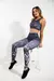 Top deportivo para mujer con diseño sublimados exclusivos y estampa única. Su ajuste es perfecto.
Ideal para el gimnasio. 
Calce perfecto y costuras reforzadas
