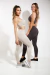 Top deportivo para mujer liso con cuello redondo y un solo hombro para que su ajuste sea perfecto
Comodidad y calce ideal. 
Podes usarlo para entrenar.