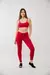 Calza deportiva lisa color rojo  con frunce , diseño original y moderno , ideal para el gimnasio.
