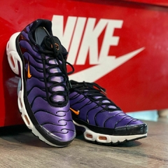 TÊNIS NIKE AIR MAX PLUS OG - ROXO/PRETO