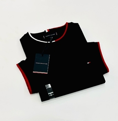 CAMISETA TOMMY HILFIGER EM ALGODÃO EGÍPCIO - comprar online