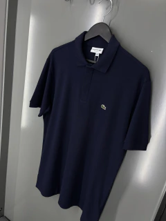 Polo Lacoste Clássico Modelo Exclusivo L.12.12 - AZUL MARINHO na internet