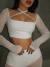 Cropped Charlotte na internet