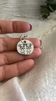 Imagen de Medallon con cadena Beth