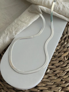 Collar Omega