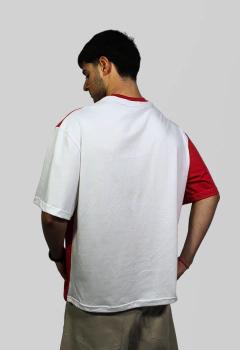 ART-8011 REMERA CON RECORTE ESTAMPADA - comprar online