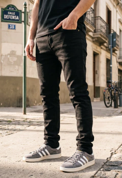 ART-3702 JEAN SEMI RECTO BLACK en internet