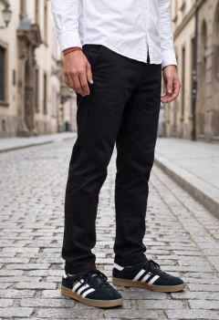 ART-5660 PANTALON CHINO SEMI-RECTO DE GABARDINA en internet