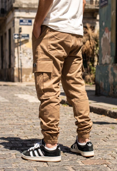 Imagen de ART-2860 JOGGER CARGO DE GABARDINA