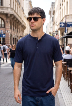 ART 2242 REMERA GENOVA WAFFLE CON BROCHE en internet