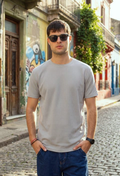 ART 2310 REMERA PUNTO WAFFLE VENECIA