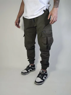 ART-2860 JOGGER CARGO DE GABARDINA - comprar online