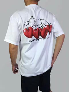 ART-8909 REMERA ESTAMPADA FATE - terraoficial